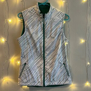 Chico’s Reversible Activewear Vest​​​​​​​​